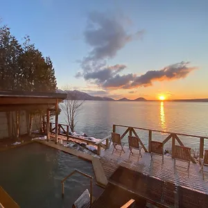 丸駒温泉旅館 3* 千歳市