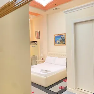 *** Hotel Pasarela Albania